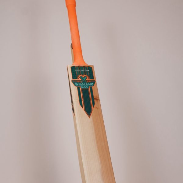 Elite Grade | 2lb 9oz | Low Middle | Semi-Oval Handle